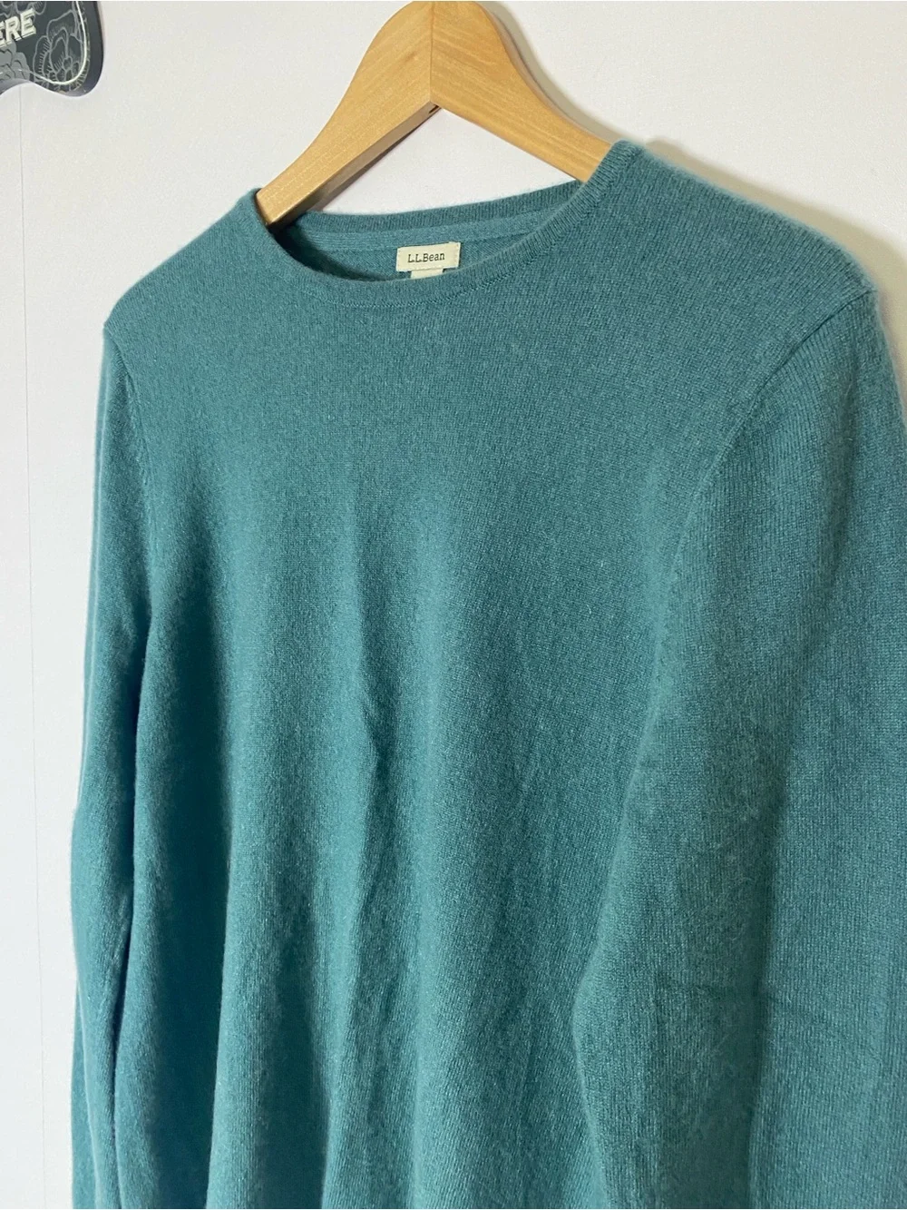 L.L. Bean Women's Classic Cashmere Crewneck Teal Green 1X Fitted - Picture 3 of 8